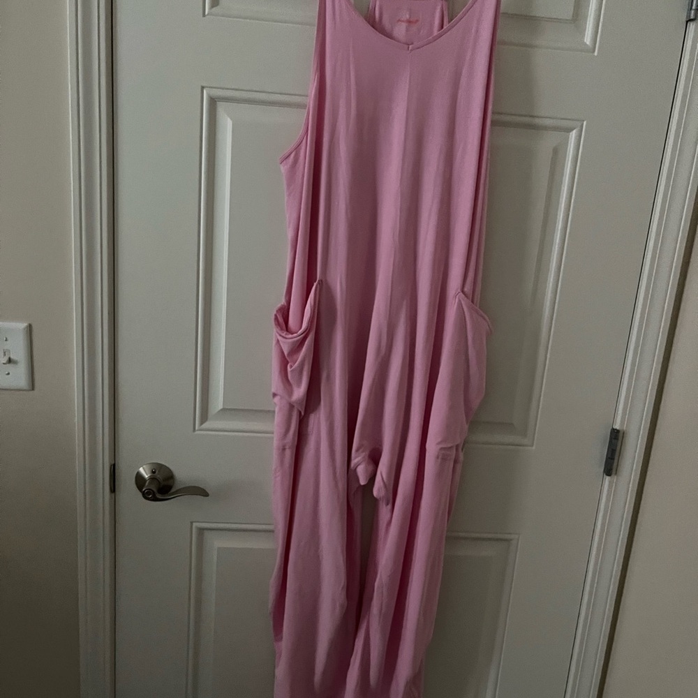 Pink Sleeveless Jumpsuit